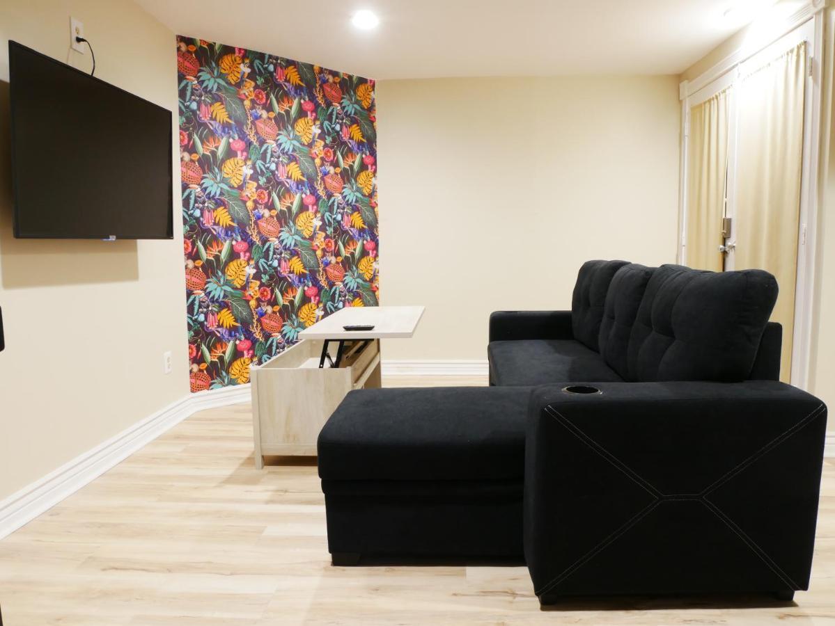 Private Basement, Bath, Living Area In Morrison公寓 外观 照片